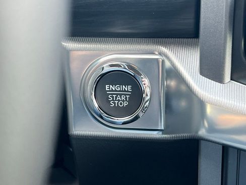 New 2025 Ford F150 Lariat w/ Equipment Group 501A Mid image 36