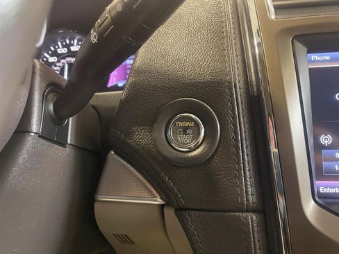 Used 2013 Lincoln MKX AWD image 27