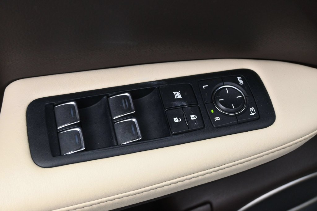 Used 2017 Lexus RX 350 FWD w/ Premium Package image 3