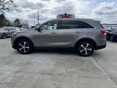 Used 2016 Kia Sorento EX w/ EX Premium Package image 14