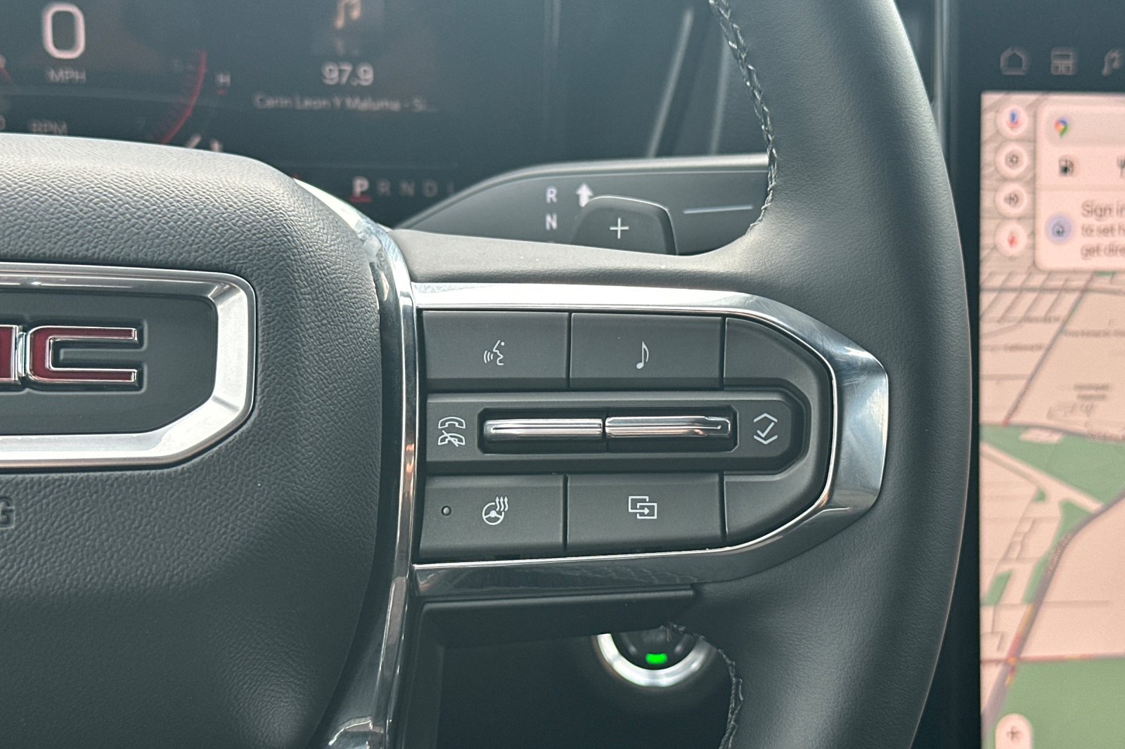 Used 2026 GMC Terrain Elevation w/ Technology Package II FWD image 31