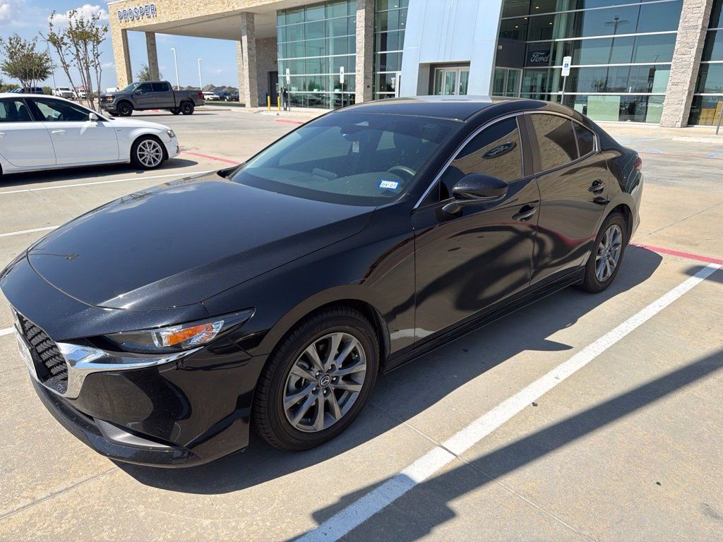 Used 2024 MAZDA MAZDA3 s FWD image 1