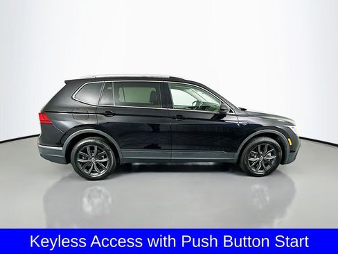 Used 2024 Volkswagen Tiguan SE image 9