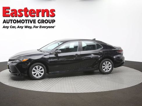 Used 2021 Toyota Camry LE FWD image 53