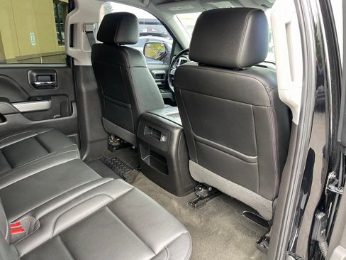 Used 2018 Chevrolet Silverado 1500 LTZ Z71 w/ LTZ Plus Package image 18