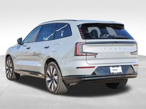 New 2025 Volvo EX90 Ultra image 6