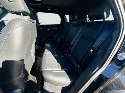 Used 2024 Land Rover Range Rover Evoque Dynamic SE image 21