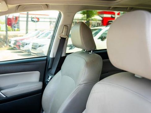 Used 2016 Subaru Forester 2.5i Limited image 31