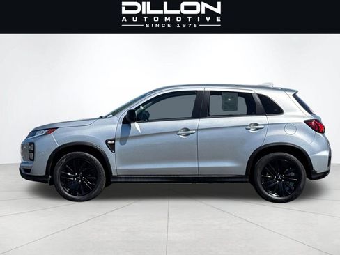 Used 2025 Mitsubishi Outlander Sport SE AWD/4WD image 7