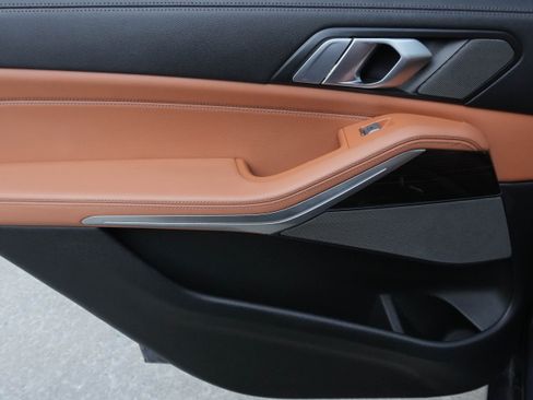 Used 2020 BMW X7 xDrive40i w/ Cold Weather Package AWD/4WD image 33