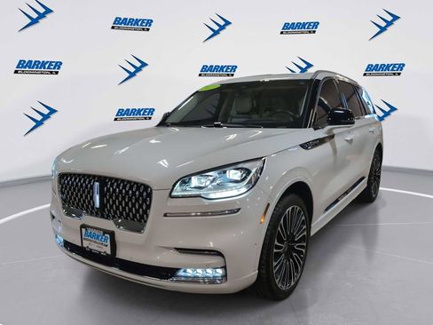 Used 2023 Lincoln Aviator Black Label image 1