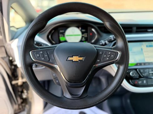 Used 2020 Chevrolet Bolt LT FWD image 33