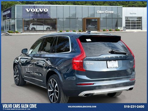 Used 2020 Volvo XC90 T6 Momentum w/ Protection Package image 4