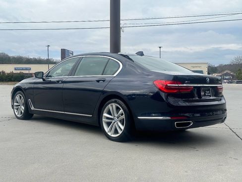 Used 2016 BMW 750i xDrive 750i xDrive AWD 4dr Sedan image 40