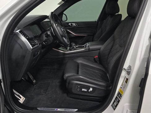 Used 2023 BMW X5 xDrive40i w/ M Sport Package image 7