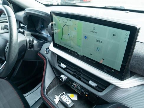 Used 2025 Ford Explorer ST-Line image 41