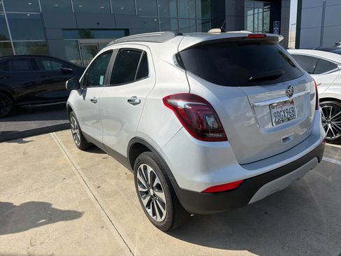 Used 2022 Buick Encore Preferred w/ Safety Package image 5