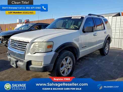 Used 2007 Ford Explorer XLT image 1