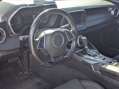 Used 2017 Chevrolet Camaro LT w/ RS Package image 9