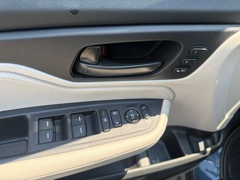Used 2026 Honda Odyssey EX-L image 19