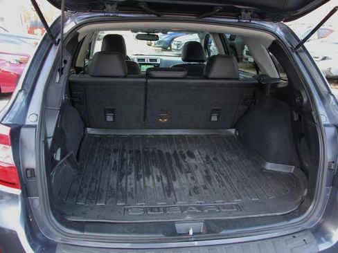 Used 2016 Subaru Outback 3.6R Limited image 31