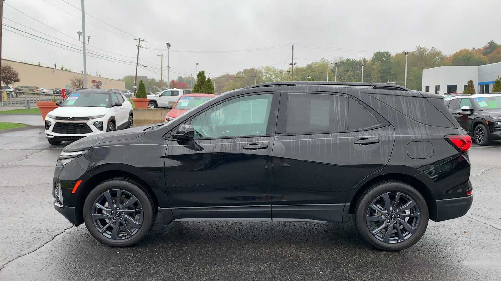 Certified 2024 Chevrolet Equinox RS AWD/4WD image 5
