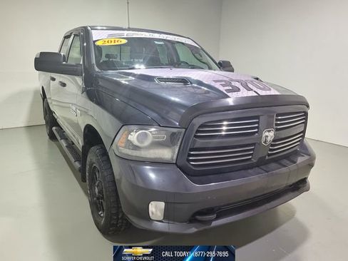 Used 2016 RAM 1500 Sport image 12
