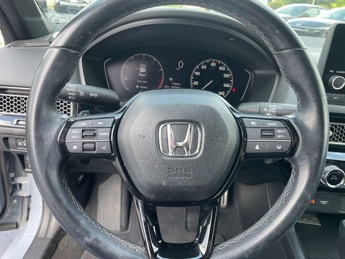 Used 2023 Honda Civic Sport image 14