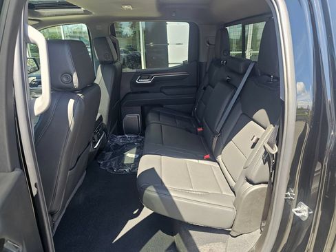 New 2026 GMC Sierra 1500 Denali w/ Denali Reserve Package AWD/4WD image 18
