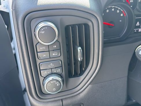 Used 2025 GMC Sierra 1500 Pro w/ Pro Value Package AWD/4WD image 11