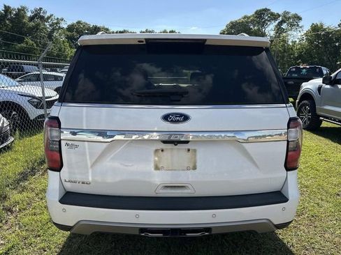 Used 2018 Ford Expedition Limited RWD image 4