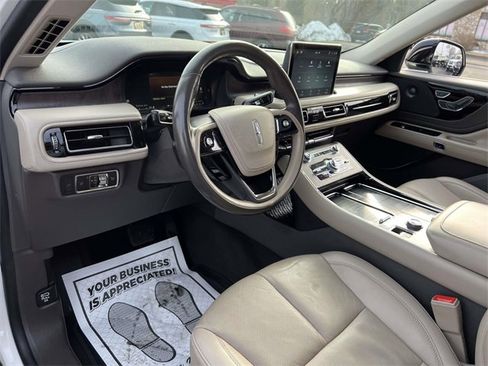 Used 2022 Lincoln Aviator Reserve w/ Elements Package Plus image 13