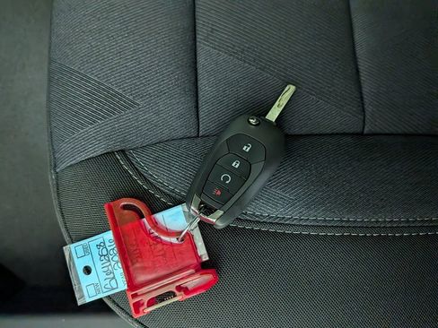 New 2026 Chevrolet Trax LS image 28