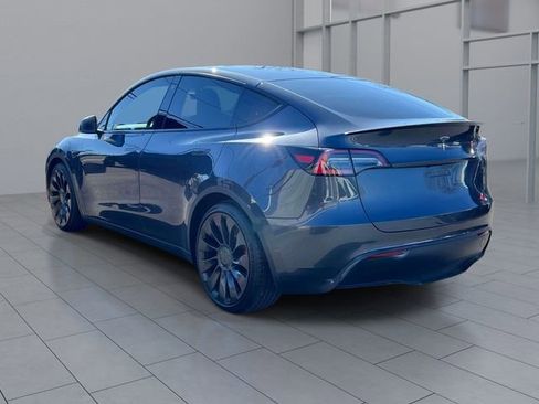 Used 2021 Tesla Model Y Performance image 8