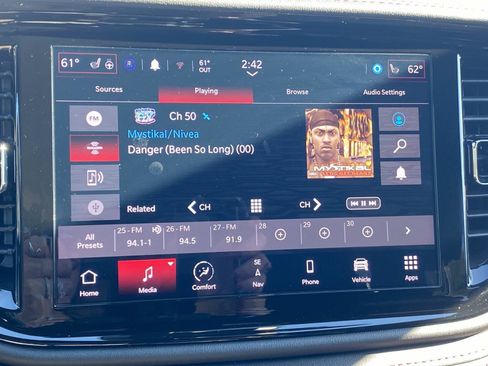 Certified 2024 Dodge Durango GT image 36