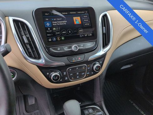 Used 2024 Chevrolet Equinox Premier image 33