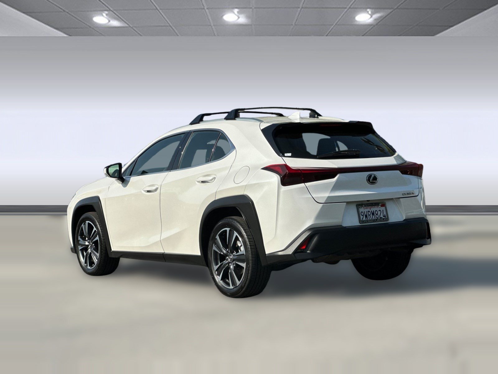 Certified 2025 Lexus UX 300h FWD w/ Accessory Package (Z2) image 3