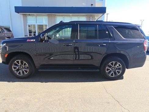 Used 2022 Chevrolet Tahoe Z71 w/ Luxury Package image 4