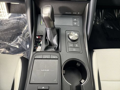 Used 2025 Lexus IS 350 F Sport w/ Accessory Package 2 AWD/4WD image 18