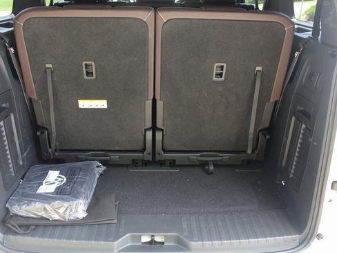 New 2025 Volkswagen ID. Buzz Pro S image 16