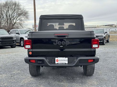 New 2026 Jeep Gladiator Sport AWD/4WD image 24