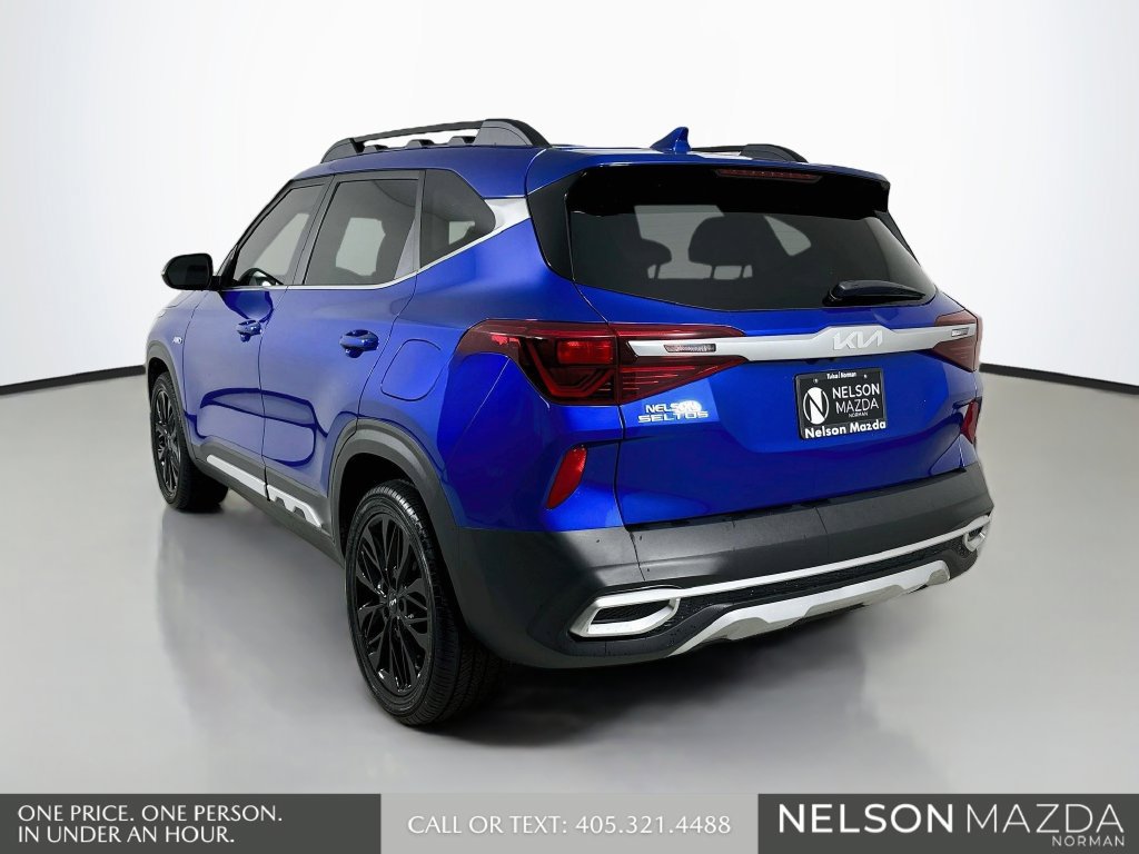 Used 2022 Kia Seltos Nightfall Edition AWD/4WD image 8