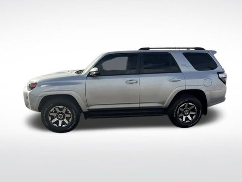 Used 2021 Toyota 4Runner TRD Off-Road Premium image 32