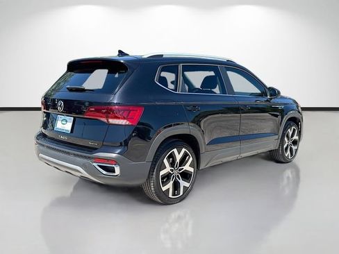 Used 2022 Volkswagen Taos SEL AWD/4WD image 5