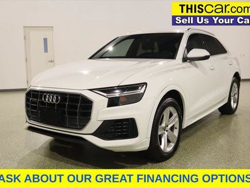 Used 2019 Audi Q8 Premium w/ Convenience Package AWD/4WD image 4