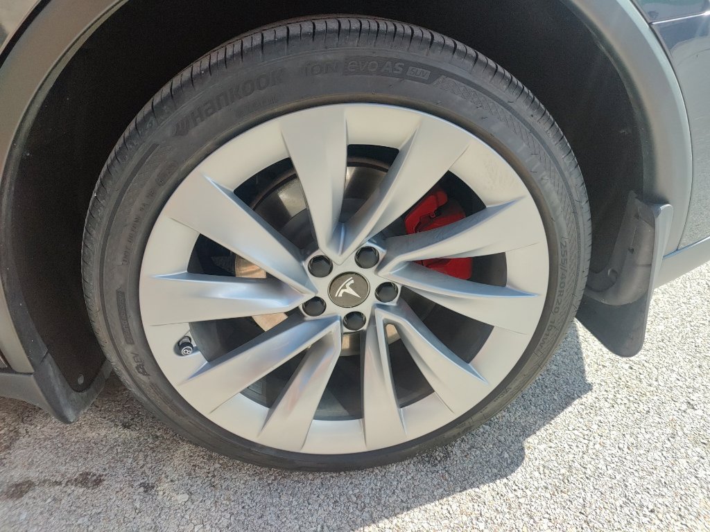 Used 2026 Tesla Model Y Long Range AWD/4WD image 36
