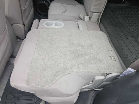 Used 2006 Toyota RAV4 4WD image 25