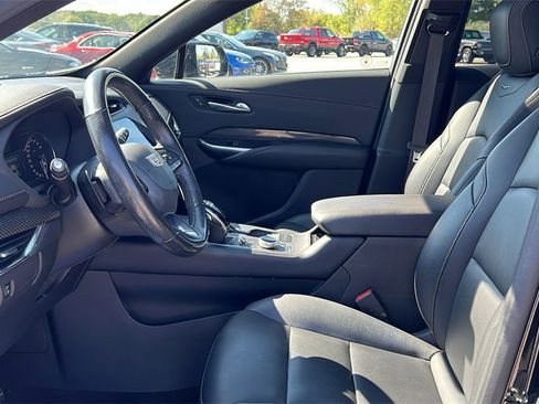 Used 2020 Cadillac XT4 Sport image 9