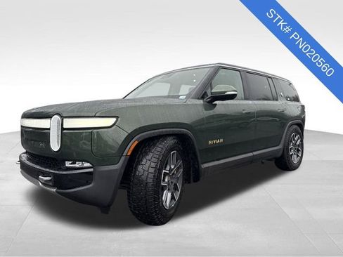 Used 2023 Rivian R1S Adventure image 3