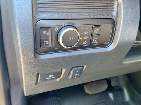 Used 2025 Ford F450 Lariat AWD/4WD image 15